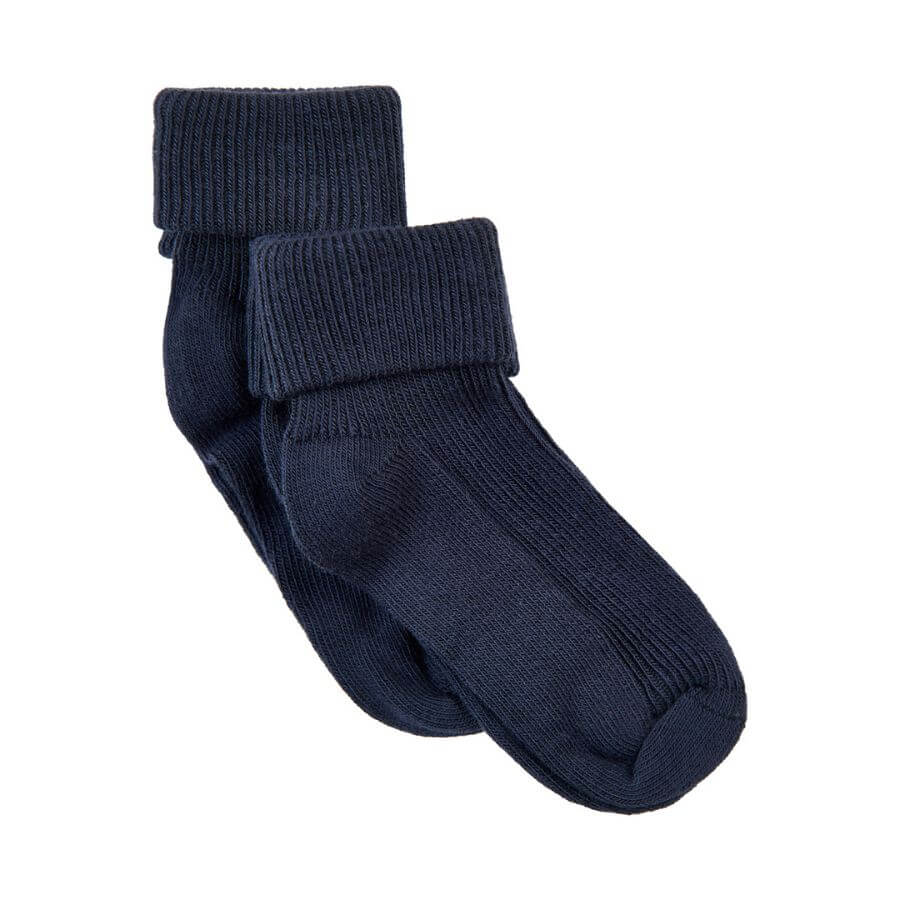 Kvalitné detské ponožky Minymo Baby rib sock 5068  2-Pack vyrobených z odolného rebrovaného materiálu. Majú tvarovanú pätu a špičku.